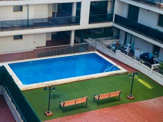 Dúplex a Osca 9. Bonito ático dúplex de 2 habitaciones con ascensor, gran terraza
