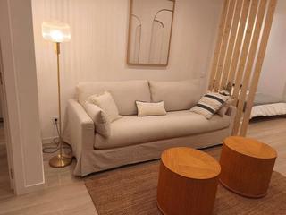 Lloguer Pis a Carrer de palaudàries 40. Alquiler de piso de 2 habitaciones con muebles y calefacción