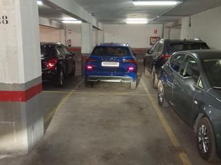 Autoparkplatz in Remei 10. Parking coche cerca el corte inglés diagonal