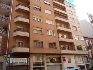 Location Appartement à Oviedo 16. Piso confortable, luminoso y buena altura