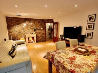 Triplex in Carrer vitòria 54. Triplex tipo casa para entrar a vivir