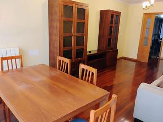Alquiler Piso en Placer 35. Alquilo piso amueblado 3 dormitorios centro vigo