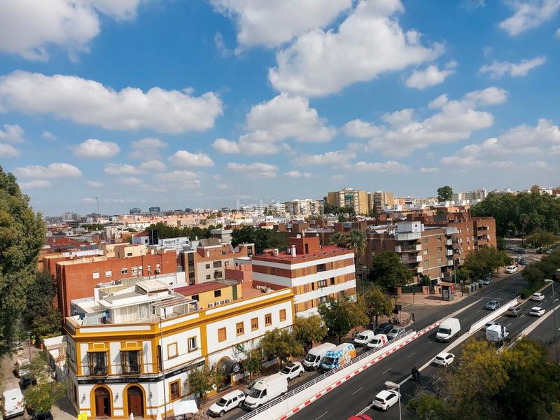 Foto 658b4c3f-033b-46d9-af40-c5b2aedfa66d. Pis a avenida manuel siurot 3a a Bami - La Estrella Sevilla