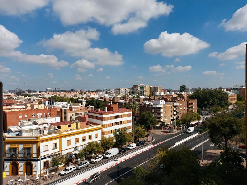 Foto 852d0b9b-77bc-49b0-8c9f-86aaa9e2cc0e. Pis a avenida manuel siurot 3a a Bami - La Estrella Sevilla