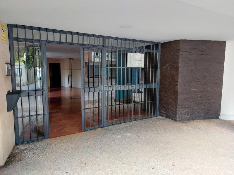 Foto 8e688b1c-65d7-4b6f-a9f8-ac222e71ff87. Pis a avenida manuel siurot 3a a Bami - La Estrella Sevilla