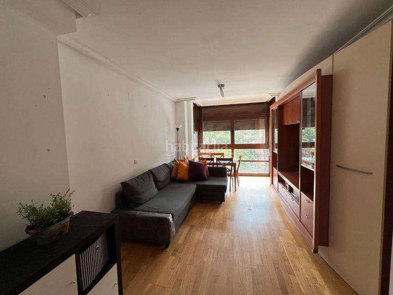 Foto b7dbb3cb-a2df-4610-9955-87fc83633986. Affitto appartamento in alfonso gomez 57 in Simancas Madrid