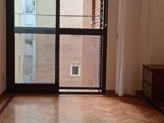 Pis a Magallanes 21. Venta de piso alquilado en rentabilidad