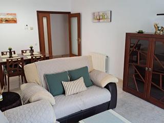 Location Appartement à Carrer del bisbe urquinaona 40. Alquiler piso amueblado ideal parejas