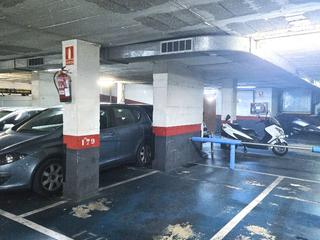 Miete Autoparkplatz in Rafael casanovas 40. Plaza de parking en rafael casanovas, centro, santa coloma de gr