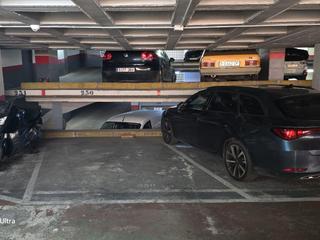 Alquiler Parking coche en Casp 51. Pàrquing a l'eixample dreta