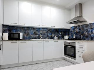 Pis a Carrer del carme 43. Luminosa planta baja para entrar a vivir con muebles