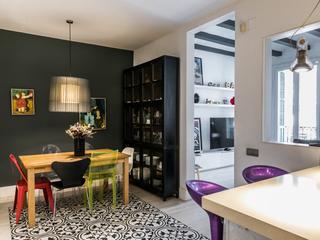 Pis a Enteça 40. Exclusivo piso modernista en finca regia en pleno sant antoni