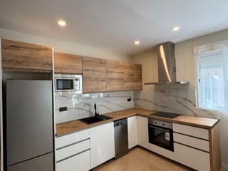 Alquiler Apartamento en Carrer de finlandia 1. Apartamento de alto standing, amueblado y con todas las comodida