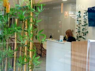 Pas-de-porte Local commercial à Baixada santa anna 11,35575. Traspaso local estética equipado. precio negociable
