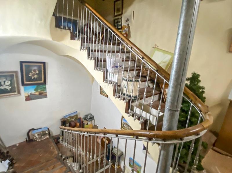 Foto 00f4abfe-f91d-4b4c-a467-235ee8a2685f. Casa en carrer carles tortosa 2a casa centrica , acceso dos calles, con garaje, 313m2 de solar en Monòver