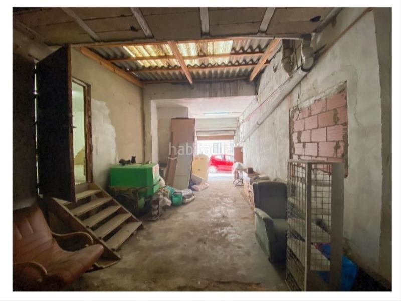 Foto e659a78d-0454-4ea2-a5df-320dada560cd. Casa en carrer carles tortosa 2a casa centrica , acceso dos calles, con garaje, 313m2 de solar en Monòver