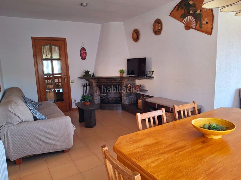 Foto 8398db51-d610-43c1-b44c-9cbddb118f46. Pis a calle montseny 5 a Vilanova de Sau