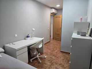 Dúplex en Calle pino 7. Increible duplex en perfectas condiciones.