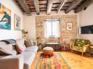 Apartamento en Banys vells 14. Piso histórico en el barrio del born
