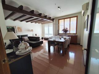 Rent Flat in Carrer de garcilaso 56. Gran pis al centre sabadell garcilaso