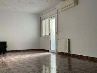 Piso en Carrer de ramón de campoamor 73. Piso en venta en calle campoamor , barrio centro .cornella de ll