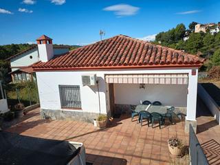 Chalet à Urbanitzacio can ros zona 3 235. Directo de propietario