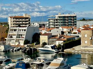 Apartamento en Port canigo 15. Apartamento con vistas al canal, cap de creus y los pirineos