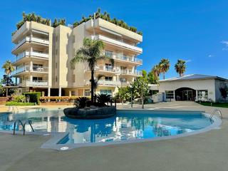 Appartement à Port canigo 15. Apartamento luminoso con vistas amplias al canal y a las montaña