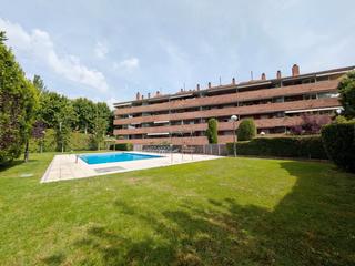 Attique à Manel farrés 109. Fantástico ático dúplex en parc central