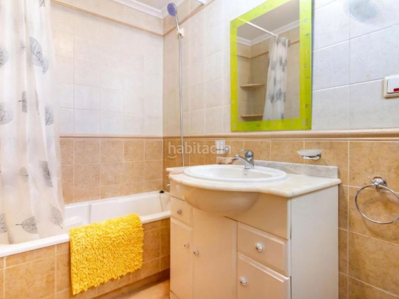 Foto 4acc5227-4236-4f94-9e82-79274f724106. House in finlandia 2 8 in Puerto Marino Santa Pola
