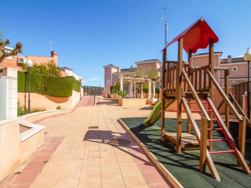 Foto a4752c86-d3e1-4c96-b1d4-1a871ed29f51. House in finlandia 2 8 in Puerto Marino Santa Pola