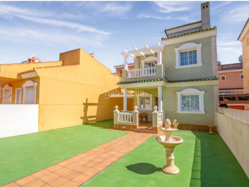Foto e9a41953-e979-4374-885e-0b70a1f58bd2. House in finlandia 2 8 in Puerto Marino Santa Pola