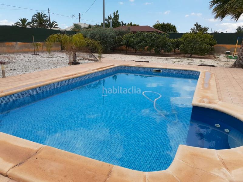 Foto 10e3553e-894b-4a7c-9d42-dded548e764c. Alquiler chalet en altabix-3 3 alquiler chalet individual en Elche / Elx