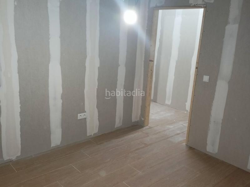 Foto 40356cb9-a514-406c-899a-e1eada594cb4. Alquiler local comercial en calle antonio tomás sanz 3 recién reformado en Lorquí