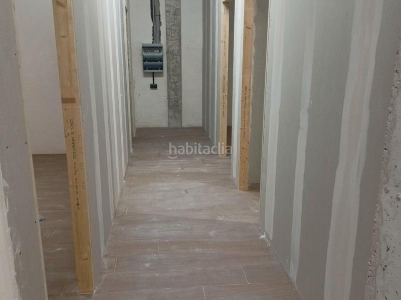Foto ed1c5f9f-44ee-4572-9c41-474dfc14f798. Alquiler local comercial en calle antonio tomás sanz 3 recién reformado en Lorquí