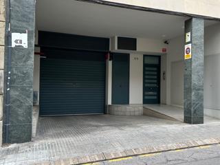 Parking coche en Sant leopol 31. Alquiler y venta plaza parking