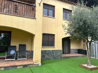 Chalet in Noguera 3. Chalet independiente reformado