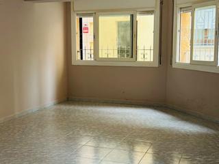 Piso en Sant pere 19. Bonito y céntrico piso,a 5 minutos de la playa.