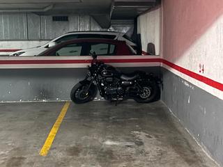 Posto auto in Calle lleida  13. Garaje en buena zona