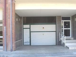 Lloguer Aparcament cotxe a Calle  avila 34. Alquiler de garaje en c. avila 34 cardedeu