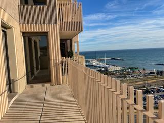 Lloguer Pis a Ronda barceló 88. Torre barceló, vivienda frente al mar.