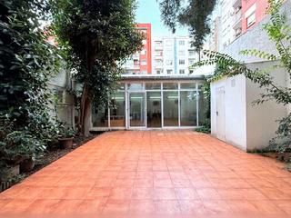 Local commercial à Provenza 104. Local comercial o cambio de uso. en venta (de particular)