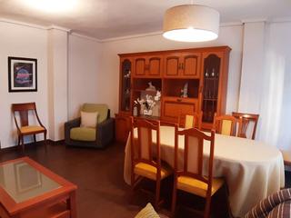 Piso en Santa barbara 69. Venta de piso entre san pascual y madrigal, muy bien ubicado y d