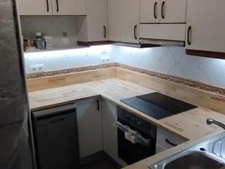 Planta baja en Avenida montsant 17. Planta baja de 3 habitaciones en santa isabel, barrio de tarrago
