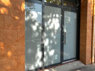 Appartement à Rei en jaume 100. Local/vivienda reformado a nuevo en hospitalet de llobregat