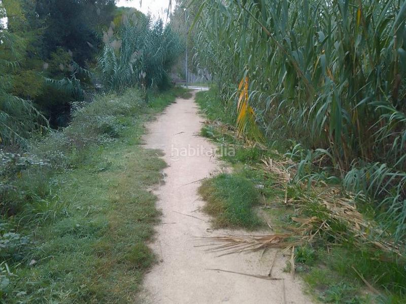 Foto a2da8d12-e847-4bb4-b6d0-5801b9762e3b. Miete gewerbliches grundstück in segadors 4 in Riudarenes