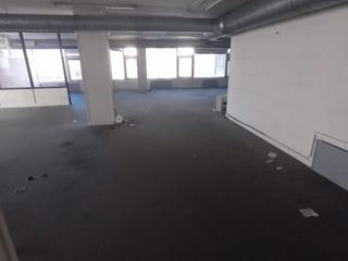 Oficina en Agirre lehendakariaren etorbidea  11. Amplio espacio para oficina u otros usos en una buena zona de bi