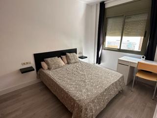 Rent Flat in Carrer migdia 67. Alquiler temporal en el corazón de lloret: piso ideal, cerca de