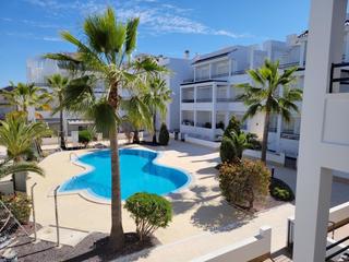 Apartamento en Mar rojo  14. Apartamento semi nuevo al lado de la playa la veleta