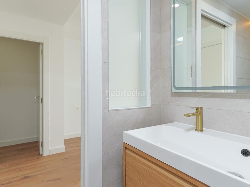 Foto a4a88de7-f617-4659-8c44-7f2fc0c453c0. Casa adossada a mossen anton 83 a Centre Badalona